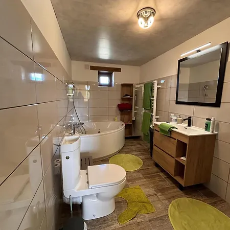 Cosyellow 度假居 *